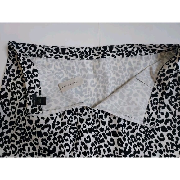 NWT Plus Ladies Ann Taylor Black & White Leopard Print Straight Skirt Size 18 - Picture 7 of 8